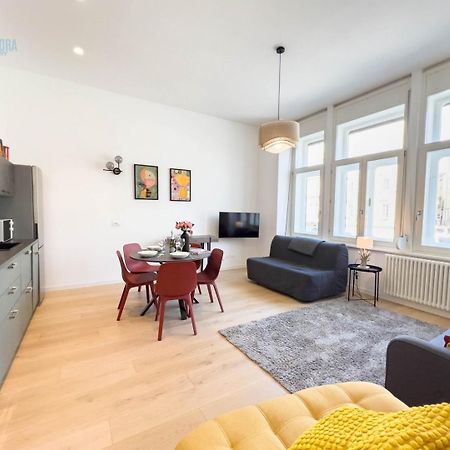 Апартаменти San Lazzaro 234 Tirabora Short Rent Трієст Екстер'єр фото